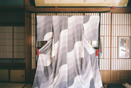 粋をまとう、江戸小紋