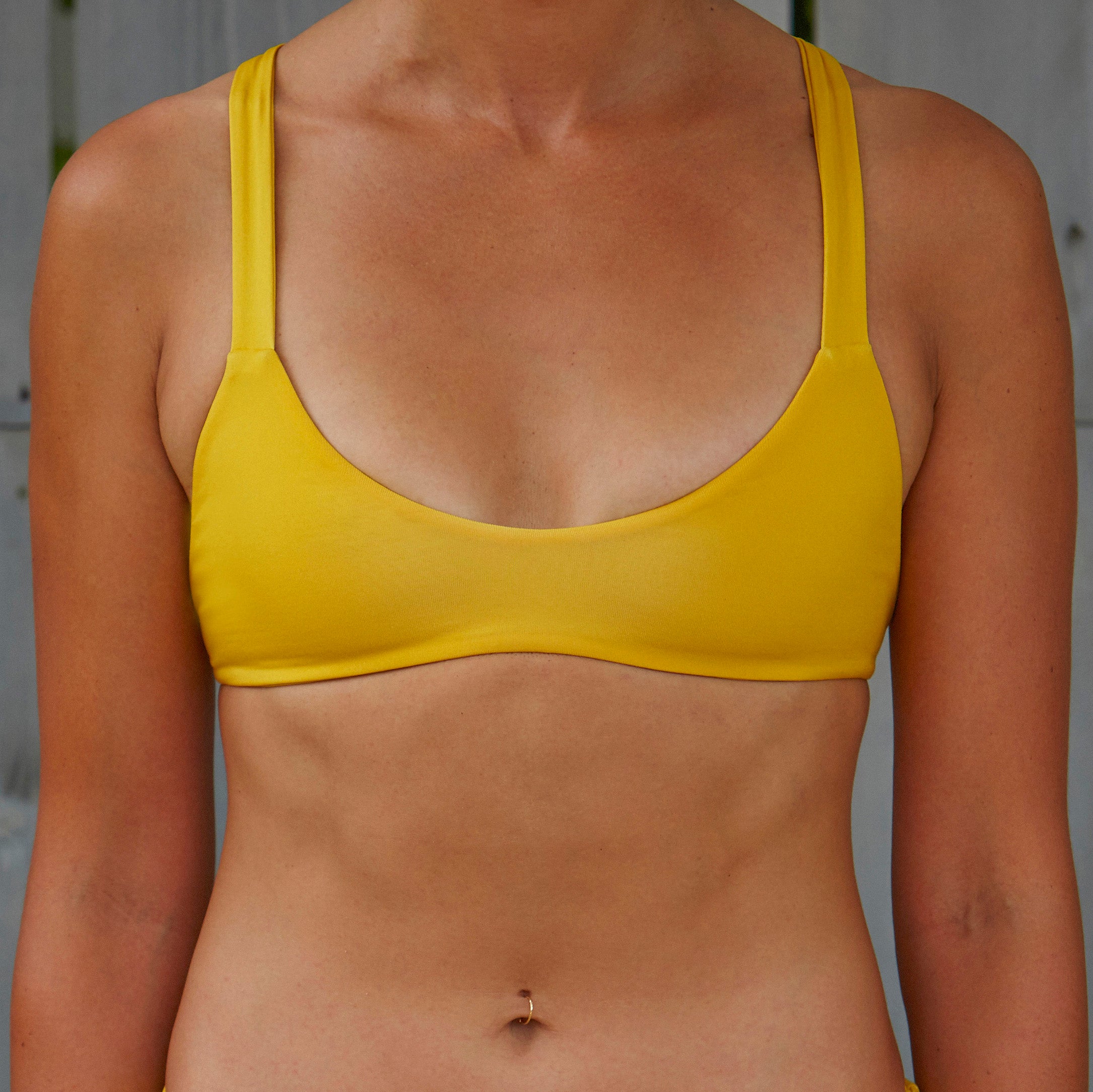 Back Ribbon Bikini Top MUS – eit swim〈イト スイム〉