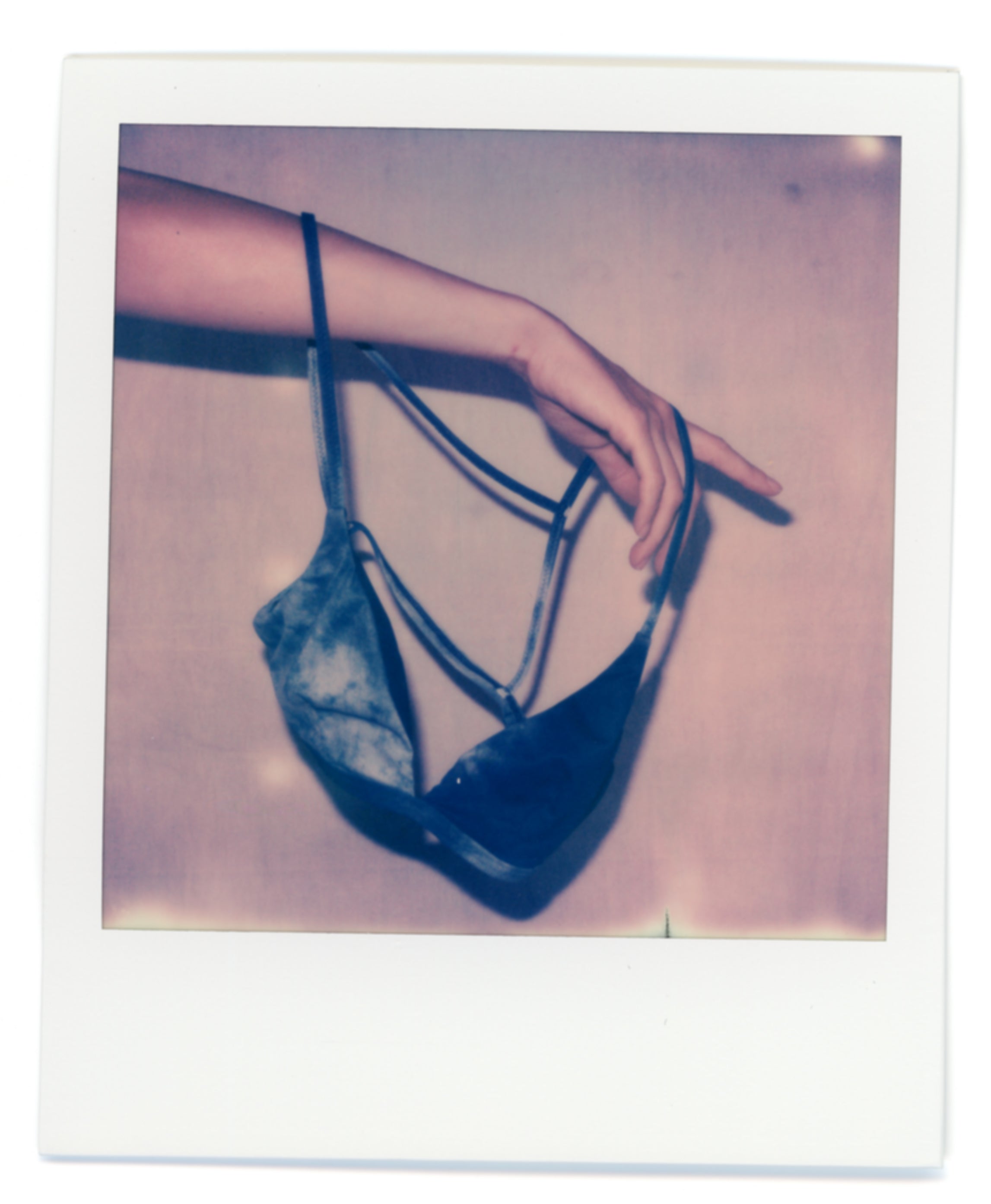 ♻Back Line Bikini Top 藍染 – eit swim〈イト スイム〉