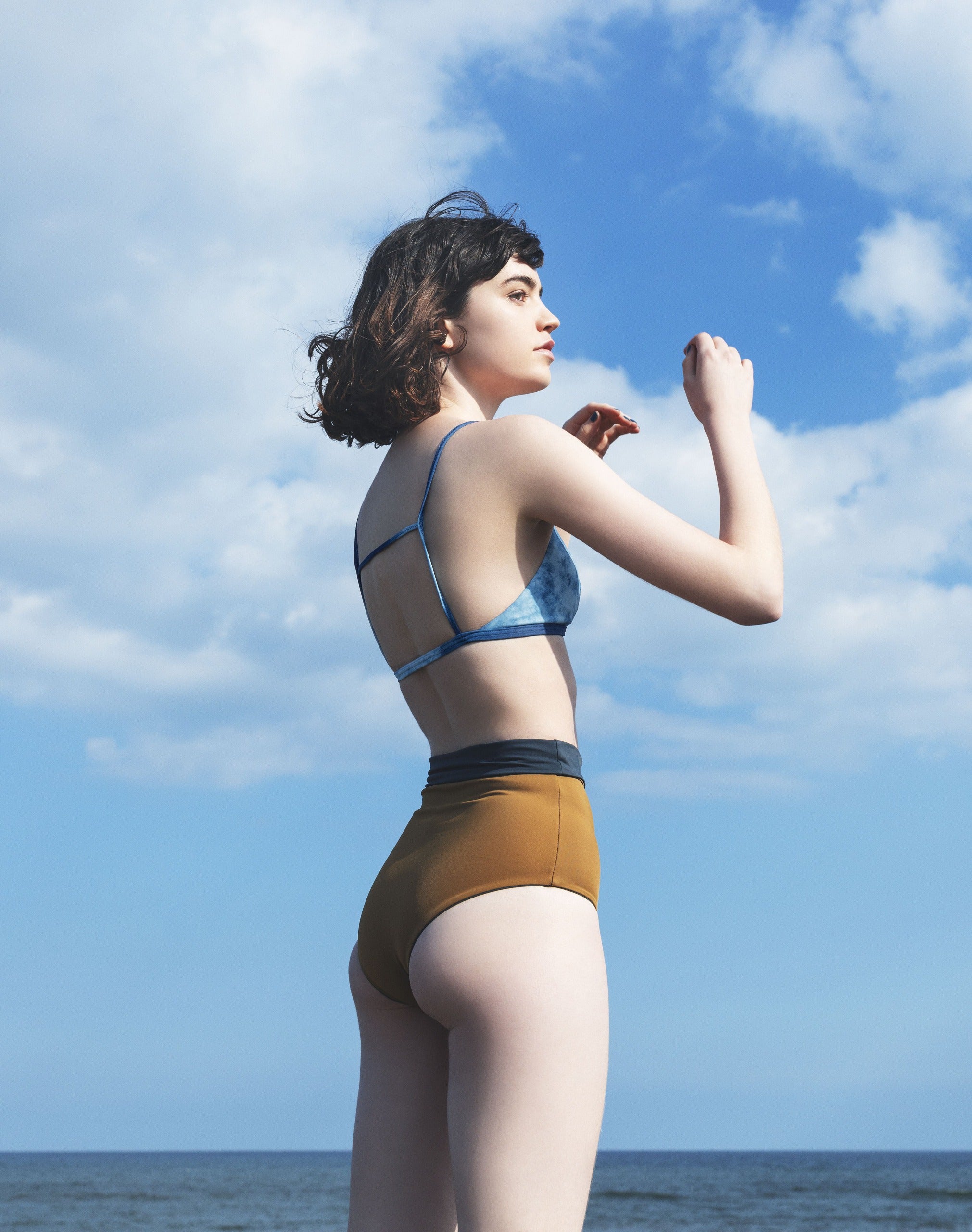 ♻Back Line Bikini Top 藍染 – eit swim〈イト スイム〉